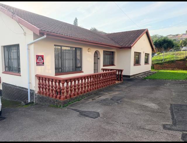 4 BEDROOM HOUSE FOR SALE IN RESERVOIR HILLS